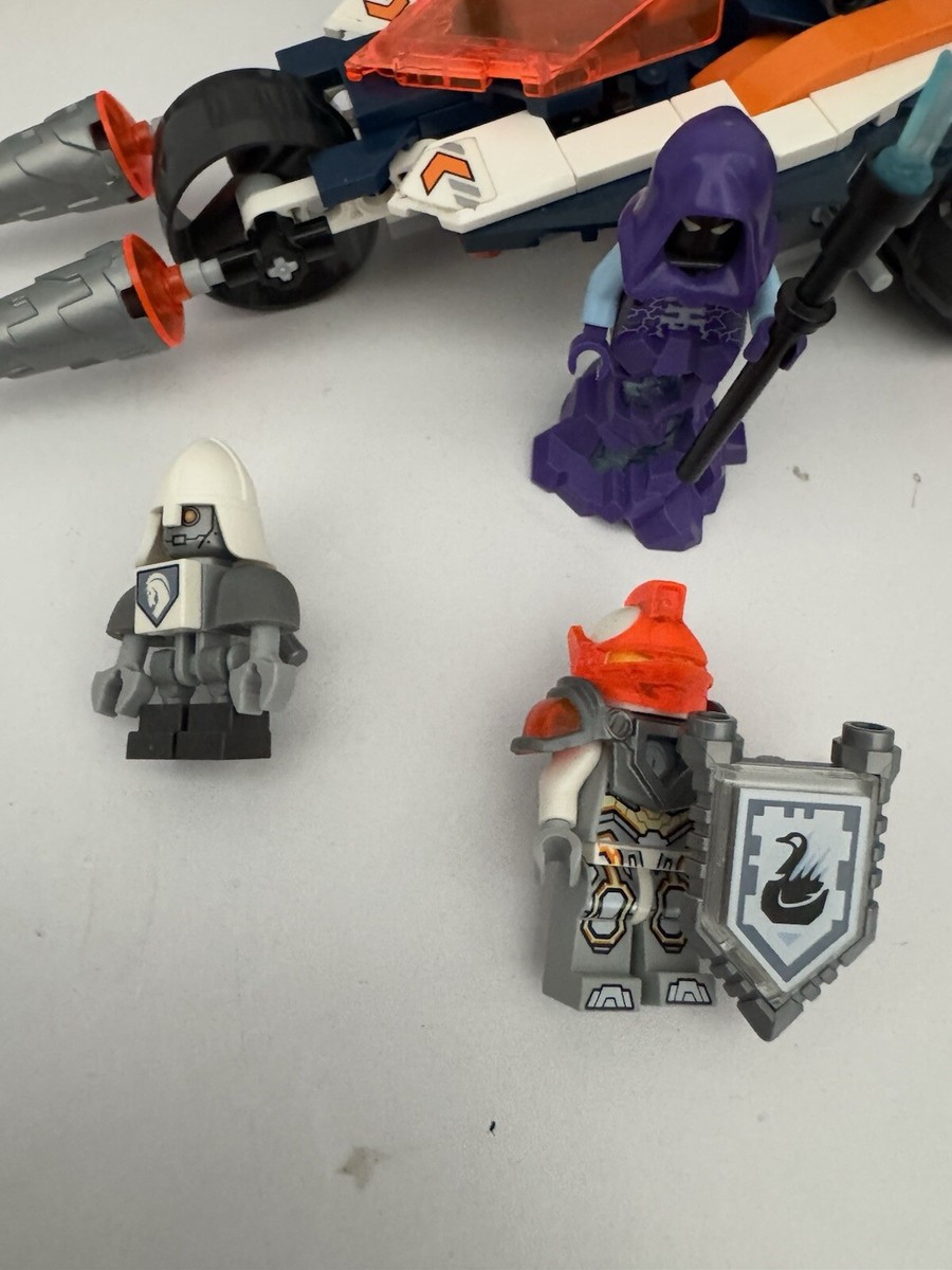 70348 LEGO Nexo Knights Season 3 Lance's Twin Jouster | eBay