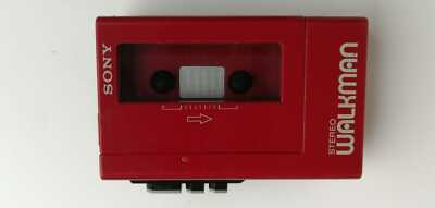 SONY WALKMAN WM-4 LETTORE DI CASSETTE STEREO ROSSO 1980 VINTAGE | eBay