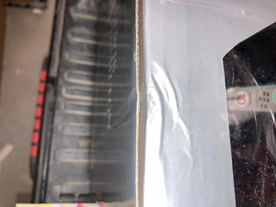 110130010 MINICHAMPS 1:18 MERCEDES PETRONAS HAMILTON GP CINA 2013 NEW SHIPP. WOR - Immagine 2 di 4