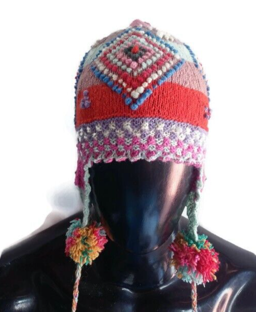 Chullo For Women Handmade Woven in Multicolored Wool Andean Mountains Cusco Chullo for Women Handmade Woven in Alpaca Wool Andean  main image 4