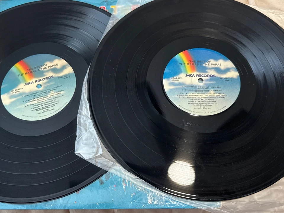 THE BEST OF THE MAMA'S & THE PAPAS  MCA2-6019 MCA Records Double Vinyl Album LP - Image 3 of 4