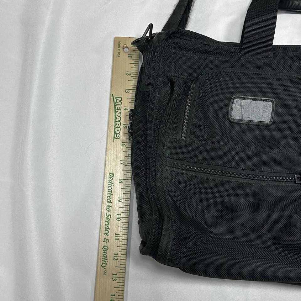 TUMI Alpha 16" Maletín Laptop Bolso Mensajero L Negro Correas para Manos y Hombros Foto 4 de 4