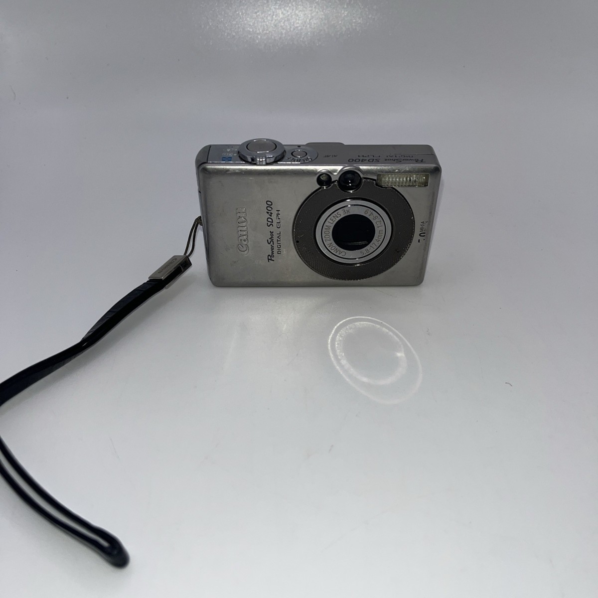 Canon PowerShot Digital ELPH SD400 Digital Camera Only Tested Has