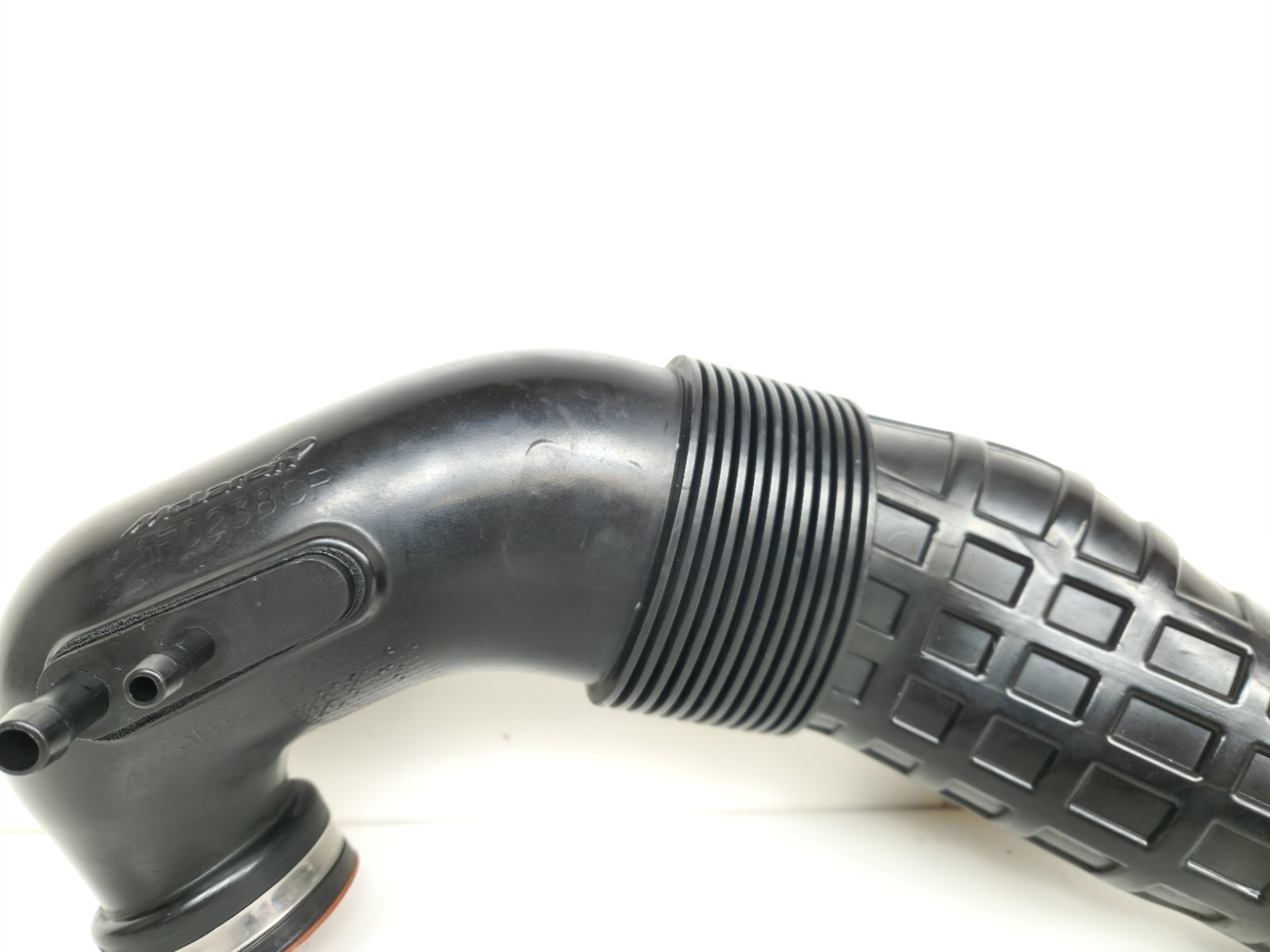 2015-2017 MCLAREN 675LT 3.8L RIGHT AIR INLET DUCT TUBE HOSE PIPE 11F0238CP OEM