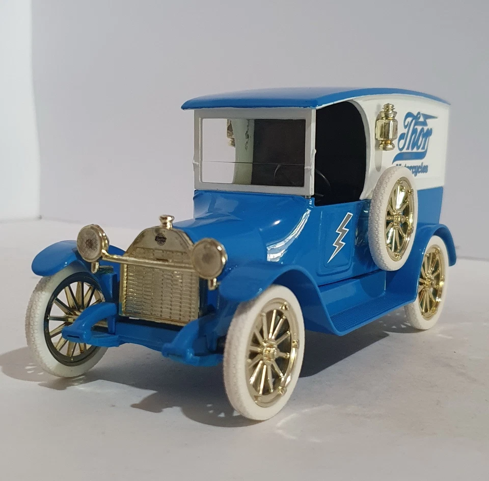 "Thor Motorcycles" Liberty Classics 1916 панель Studebaker масштаб 1:25 - Изображение 3 из 4