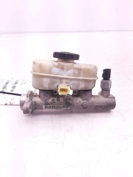 98 99 00 01 02 Cilindro maestro de freno FORD EXPLORER 4 puertas sin Sport Trac  Foto 2 de 4