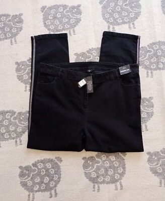 Women`s M&Co Plus Black straight leg jeans Size 22 Regular