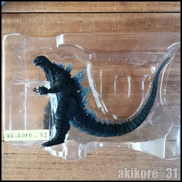 S.H. MonsterArts Godzilla 2002 Action Figure Bandai Tamashii Nations