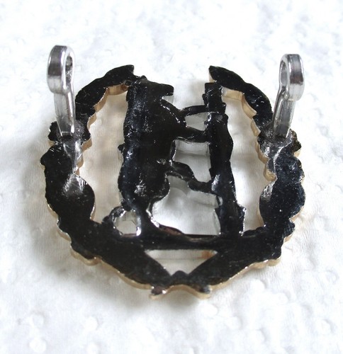 British Army:"WARWICKSHIRE & WORCESTERSHIRE YEOMANRY CAP BADGE" (1960s-1970s) - Picture 2 of 5