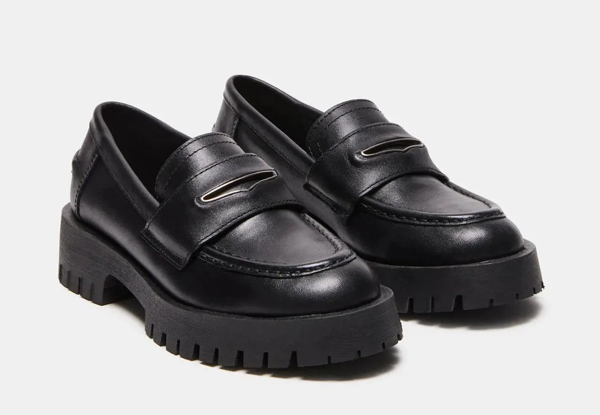 高級感あるブラックレザー★Steve Madden★ローファー STEVE MADDEN Lawrence Black Leather 1