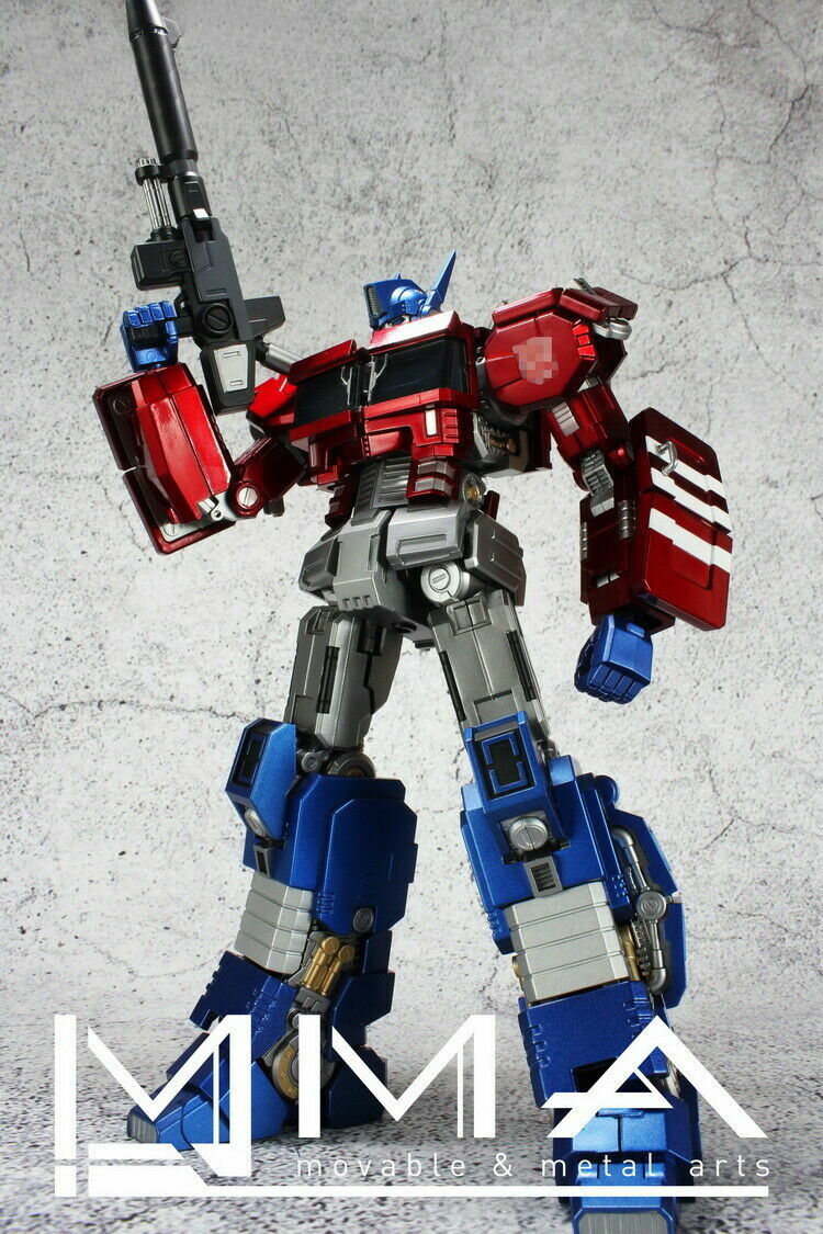 huge optimus prime toy