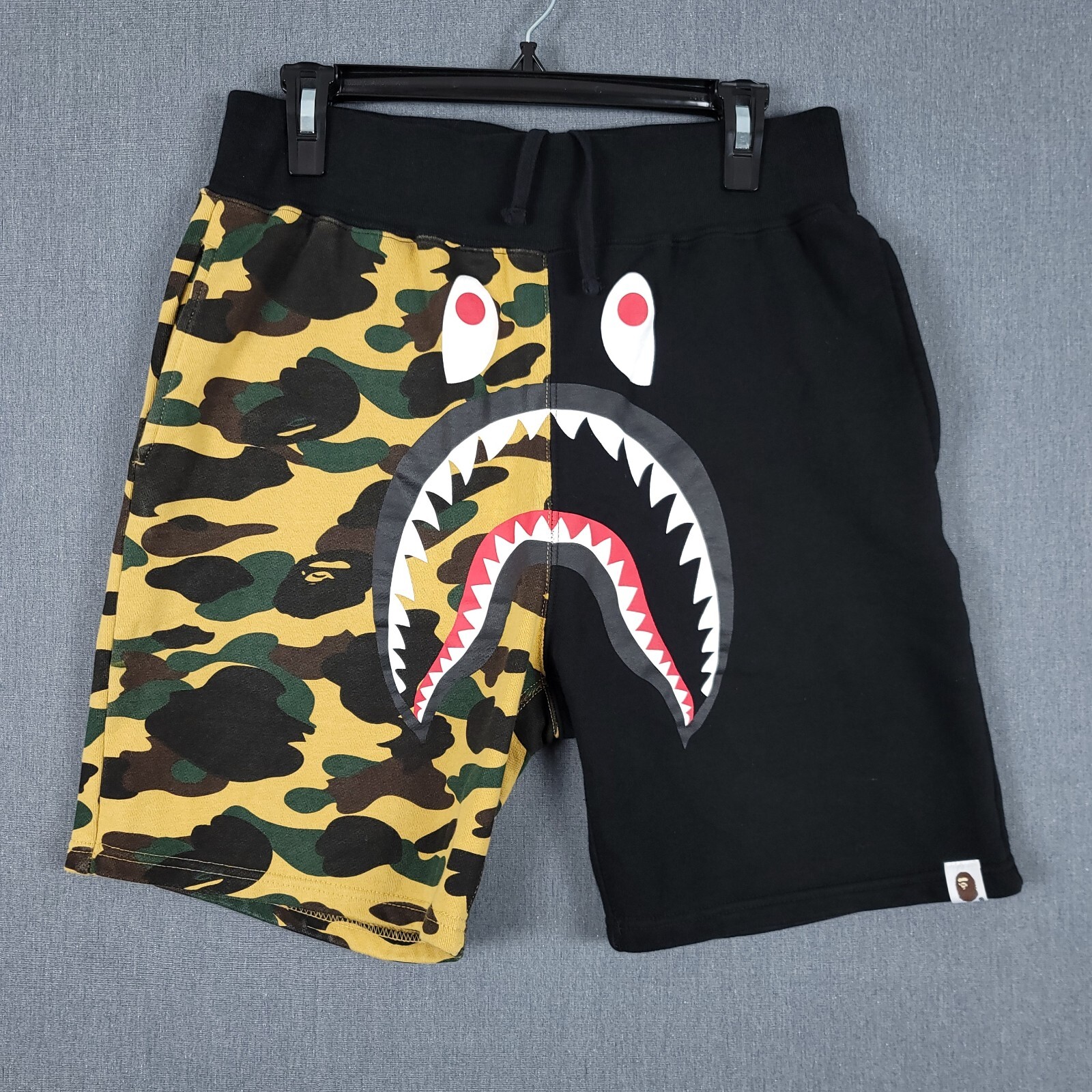 Bathing Ape BAPE Split Shark Sweat Shorts Mens Medium Camo Black Elastic  Waist | eBay