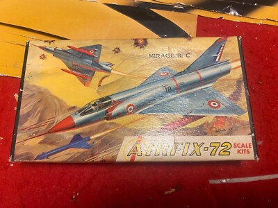 Rare Estate find AIRFIX 1/72-SCALE MIRAGE IIIC INTERCEPTOR FRENCH