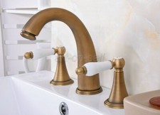 Antique Brass Bathroom Vanity Sink 3-Hole 2 Handles Widespread Faucet aan083