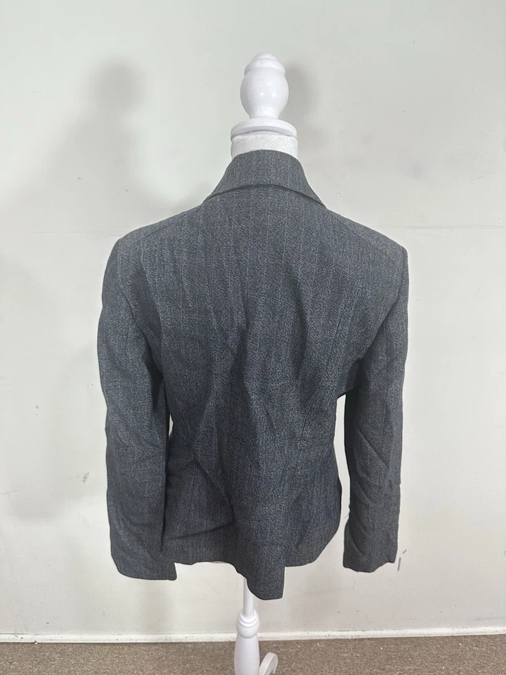 Jones Wear Women’s Gray Color Long Sleeve Jacket Size 4  - Image 4 of 4