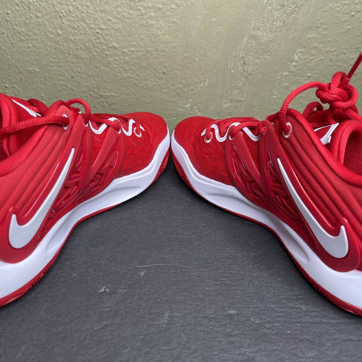 New Nike KD 15 TB Promo Basketball Shoes Size 10.5 New Nike KD 15 TB Promo Basketball Shoes Size 10.5