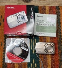 CASIO EXILIM EX-Z2000 Silver Digital Camera 1...