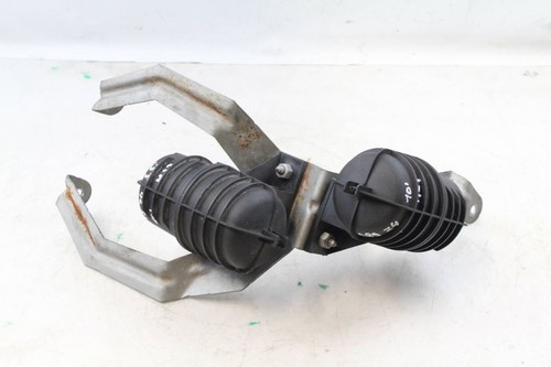 BMW E89 Z4 VAKUUMLUFTTANK RESERVOIR MIT HALTER 2247620