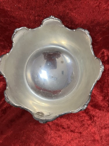 Beautiful Decorative Silver Plate Bowl With Handles - Picture 2 of 7
