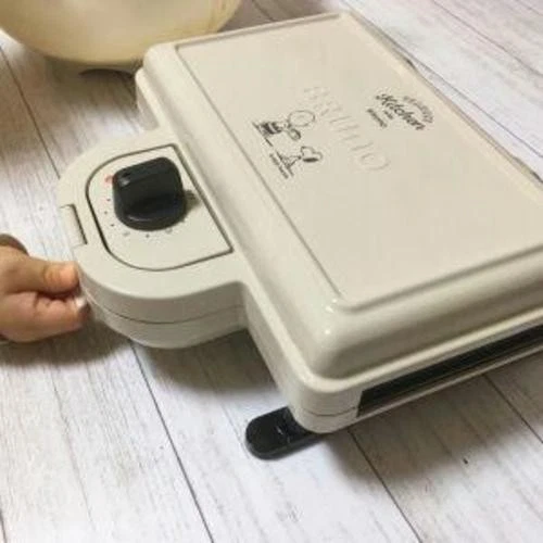 Bruno x PEANUTS SNOOPY Hot Sandwich Maker Double BOE-069 AC100V Japan  New - Image 4 of 4