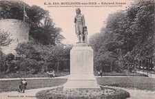 62 BOULOGNE SUR MER STATUE OF EDWARD JENNER