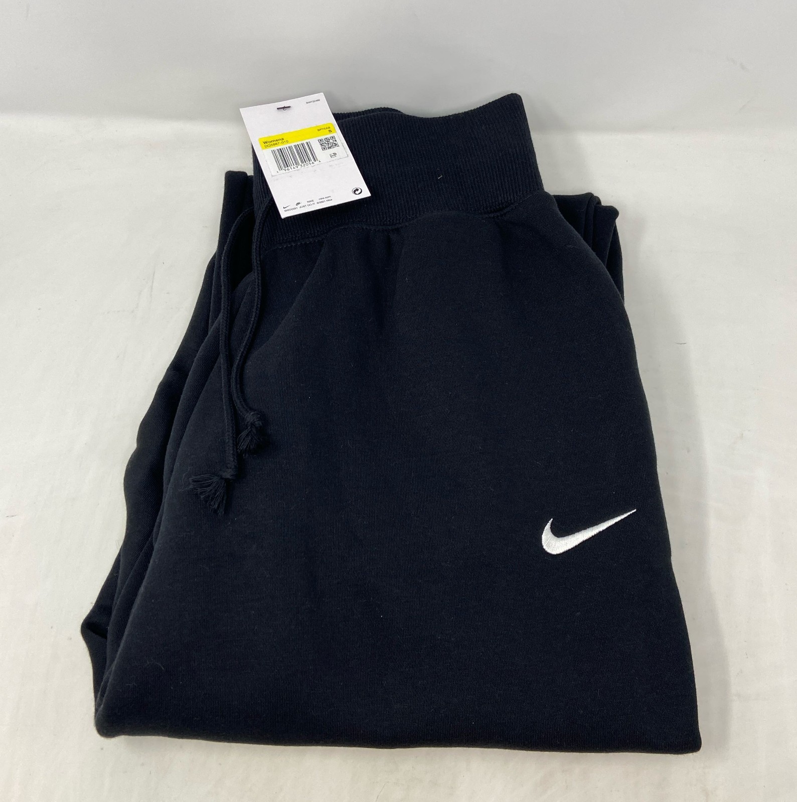 Nike Women’s Phoenix Fleece High-Waisted Oversized Sweatpants, Black - Size S