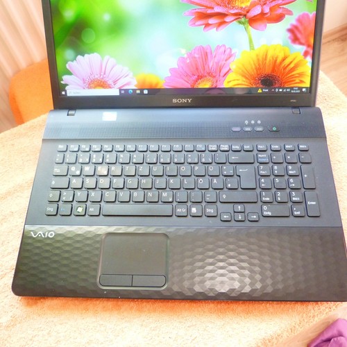 Sony Vaio EH 15 pulgadas l 16GB RAM NUEVO l SSD Windows 10 GeForce HDMI... - Imagen 4 de 19