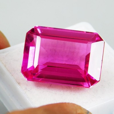 Natürlicher Pink Ruby 23.90 Ct IGL Zertifiziert Schliff Edelstein Mogok