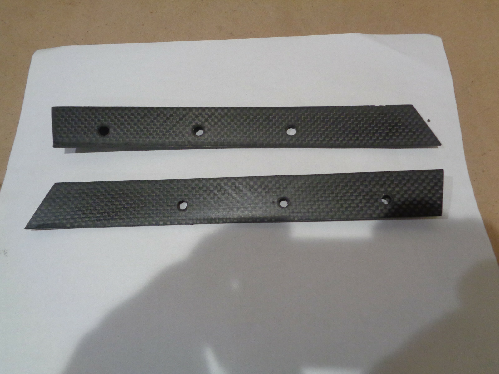 Ferrari - LH & RH Lateral Winglets Carbon Fiber P/N 86008500 - 86008600