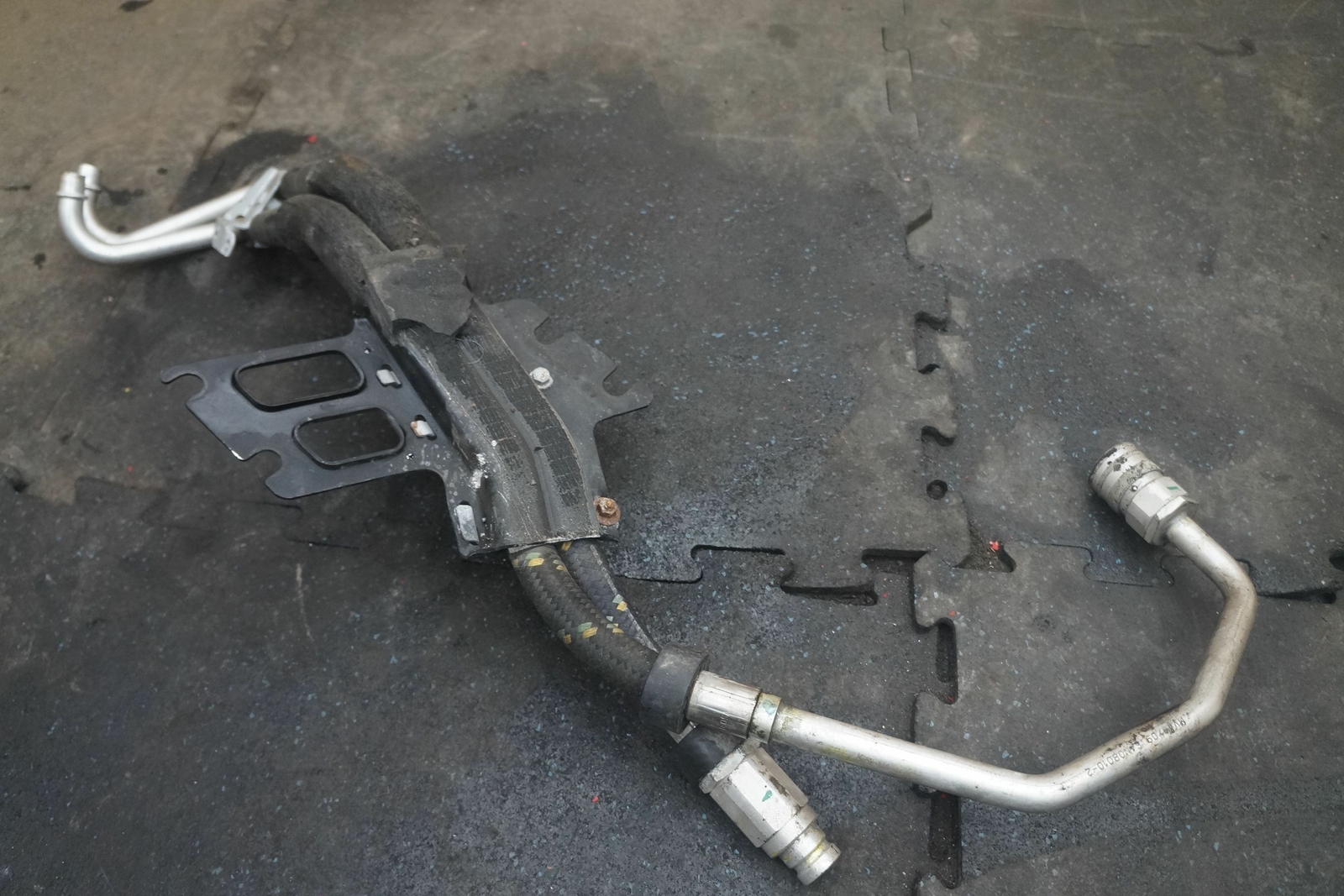 Radiator Oil Delivery Return Pipe Hose Line Set 258088 Ferrari California 2010