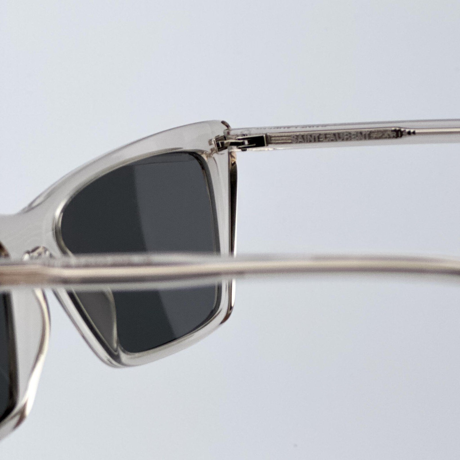 Occhiali da sole donna Saint Laurent beige argento occhio di gatto SL737 MICA SOTTILI 004 NUOVI