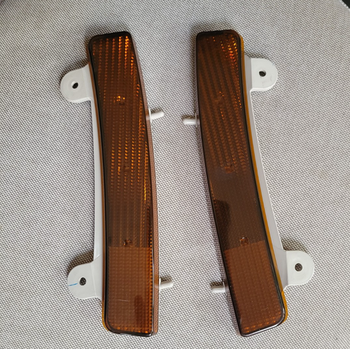 Genuine NISSAN Jdm Smoked Side Marker RH LH 26145-CD400 PAIR OEM - Bild 1 von 9