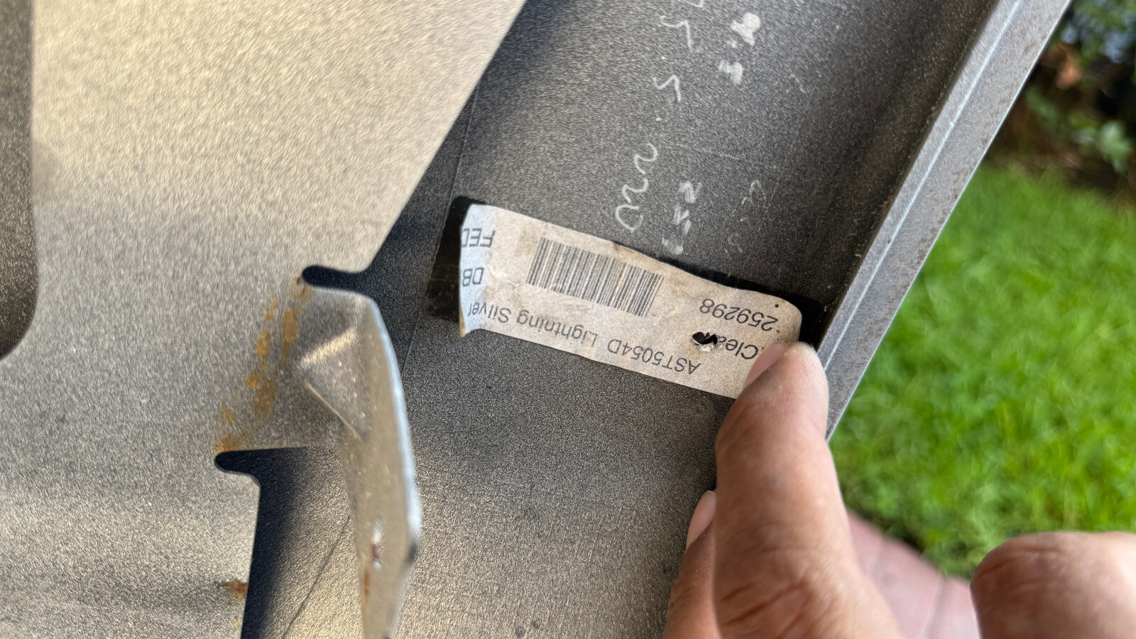 ✅ 2011 2012 ASTON MARTIN DB9 DB-9 FRONT BUMPER COVER OEM W/SENSOR HOLES
