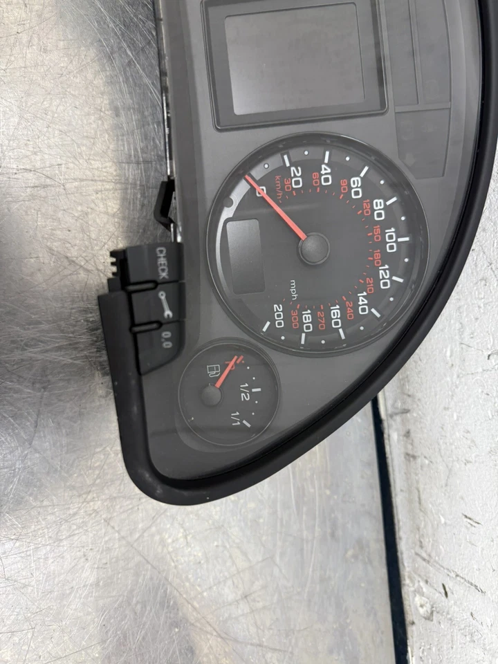 Audi RS4 B7 4.2 V8 BNS Velocímetro Genuino Cuadro de Instrumentos Relojes 8E0920981R Foto 4 de 4