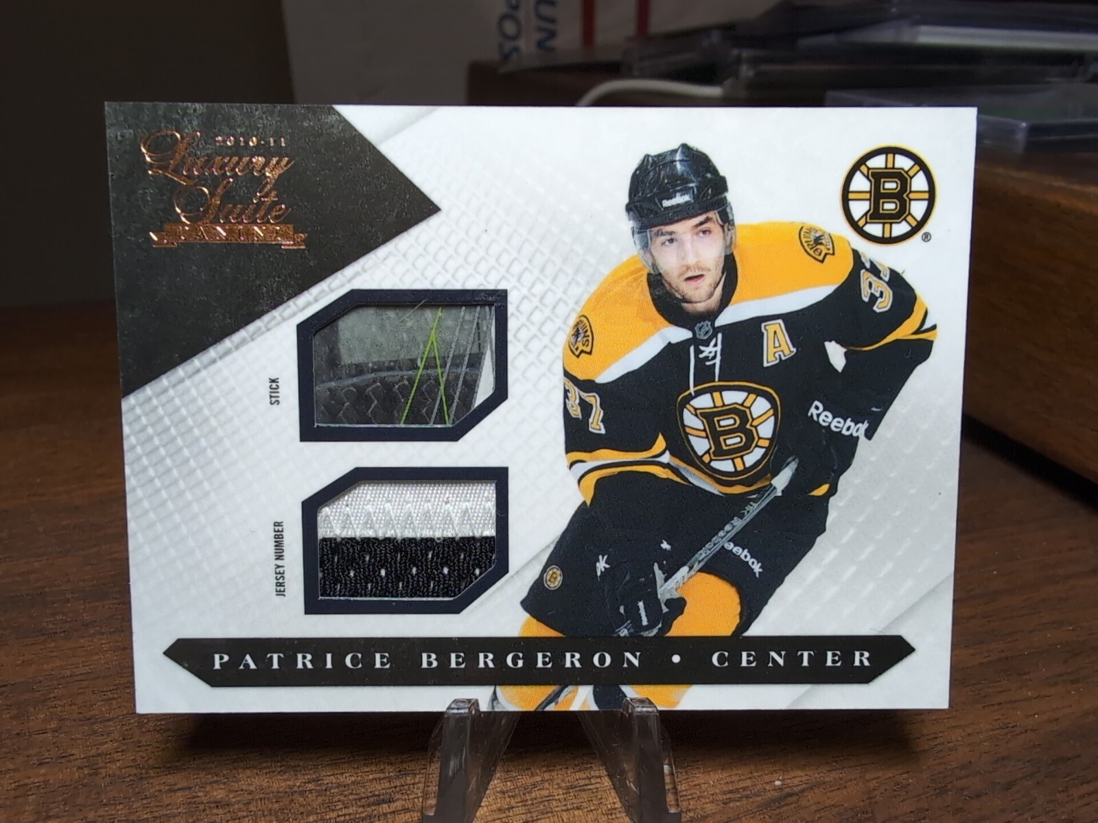 2010-11 Panini Luxury Suite #6 Patrice Bergeron Patch Sticks #/50