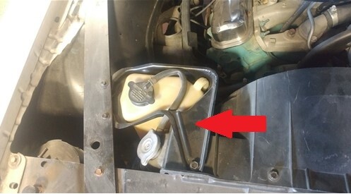 New 1973 - 1975 and Early 1976 Firebird V8 Radiator Coolant Overflow Jar Bracket - Picture 3 of 3