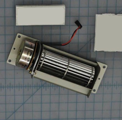 HP LaserJet Lower Cooling Fan Grade A RH7-1056-000-CN - Picture 1 of 2