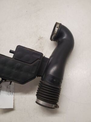 Lexus LS430, Air Tube / Resonator, 2001-2004, 4.3L, 3UZFE, 17875