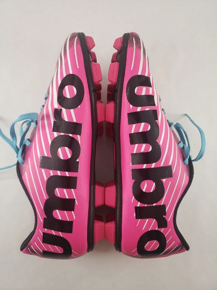 Umbro Girls Size - US 2.5 Arturo 2.0 Pink Soccer Cleats - Image 3 of 4
