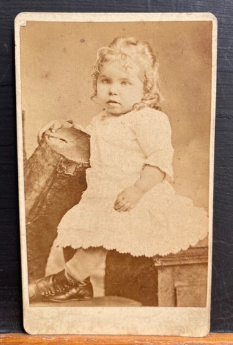 Antique CDV Photo 1800s Victorian Young Girl Chicago