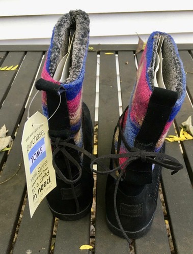 NWT! Toms Nepal Boot Black Friday Aztec Wool Faux Fur Lined Suede (10004402) 11M - Picture 4 of 6