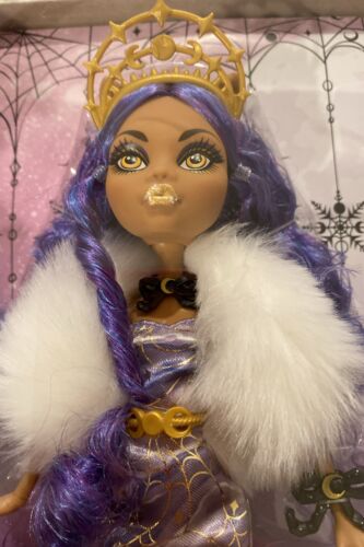 Monster High Howliday 2023 - Winter Edition Clawdeen Wolf Doll Mattel New In Box - Picture 4 of 6