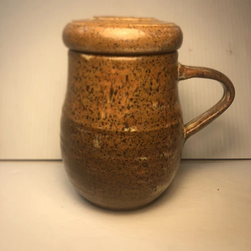 Studio Hand Thrown Art Pottery  Speckled Coffee/Tea Mug With Lid Brown Signed