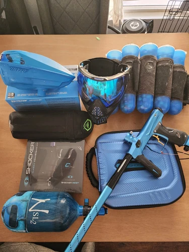 SP Shocker AMP Electronic Paintball Gun - Blue/Black w/ Black ASA Bundle