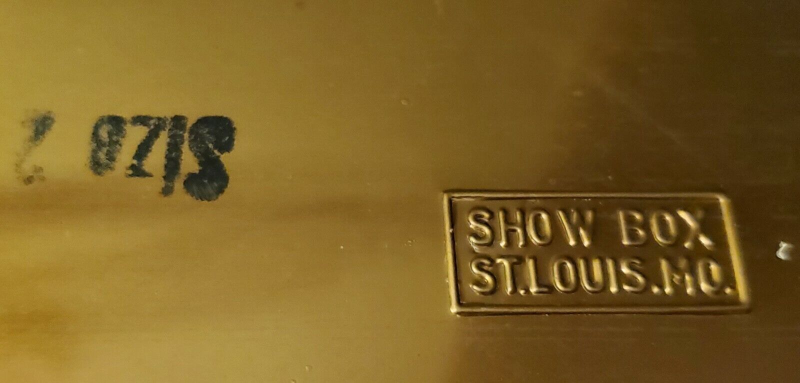 Picture 4 of 8