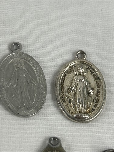 Saint Mary Charm Pendants Lot Of 7 Silver Tone Virgin Mary Religious 1” - Picture 2 of 7