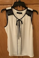 Ivanka Trump White Sleeveless Blouse w Black Trim MEDIUM NWT