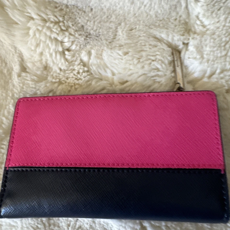 Cartera de Viaje KATE SPADE Cuero Spencer Rosa y Azul Cremallera con Rem. Muñequera nueva sin etiquetas Foto 3 de 4