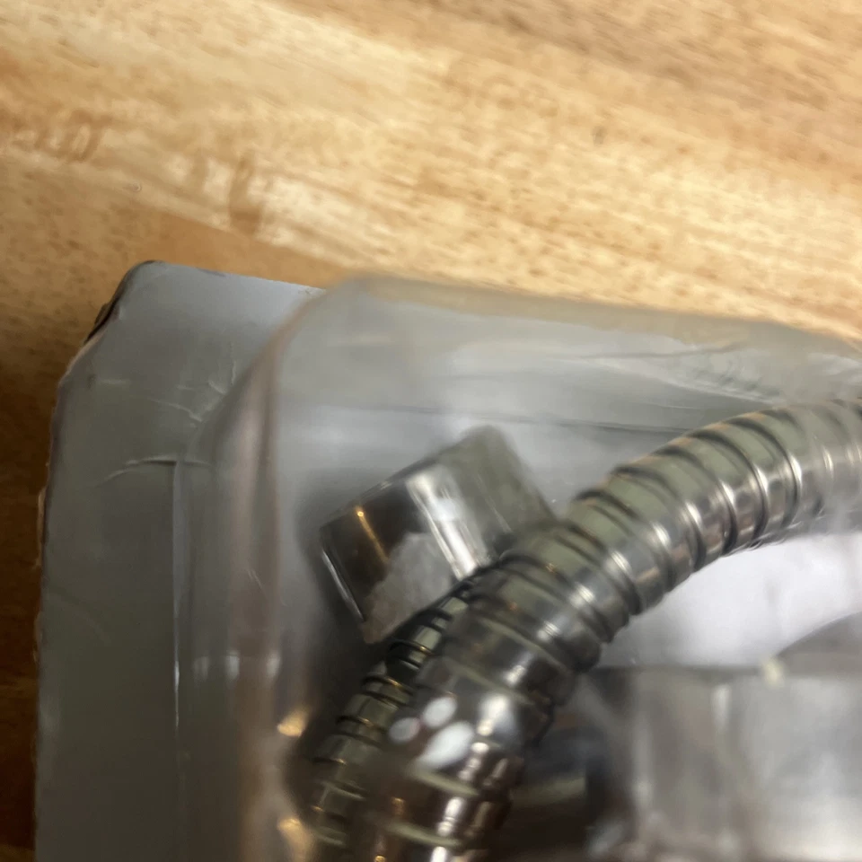 Glacier Bay 6 Spray 5" Doble Cabezal de Ducha y Cabezal de Ducha Portátil 1003103094 Foto 4 de 4