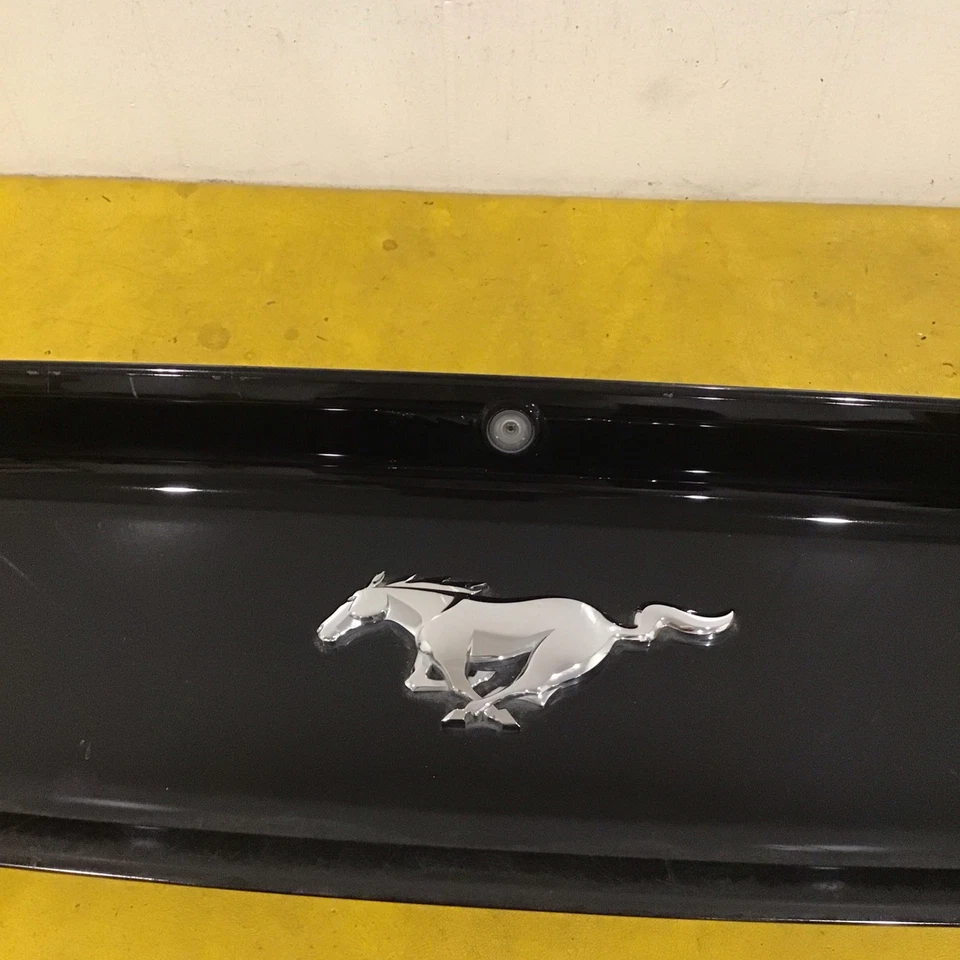 2015-2017 Ford Mustang Rear Trunk Lid Trim Panel W/ Camera FR3B-6342504 OEM - Image 3 of 4